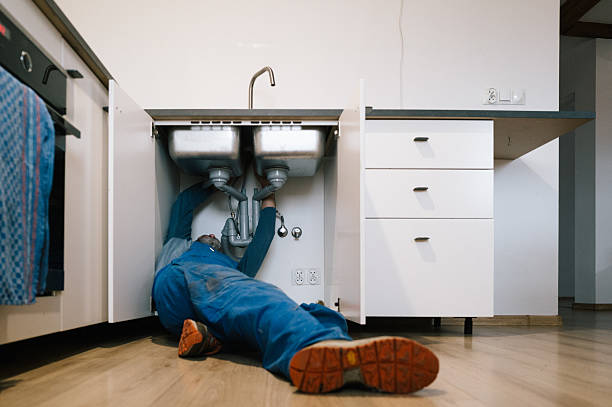 Professional Plumbing technician working in Mount Pleasant, TX